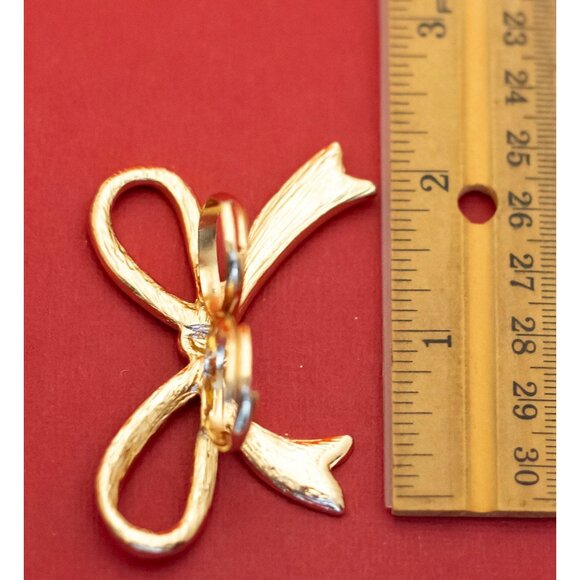 Size 8, Vintage Gold Tone Dainty Ribbon Rhinestone Adjustable Ring - F45 - Picture 3 of 3